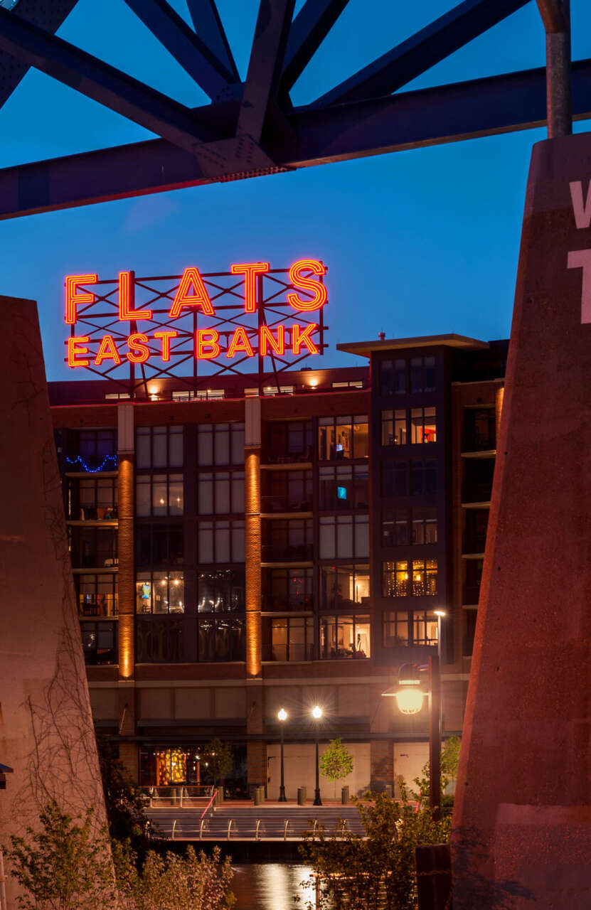 Flats East Bank Apartments Dimit Architects