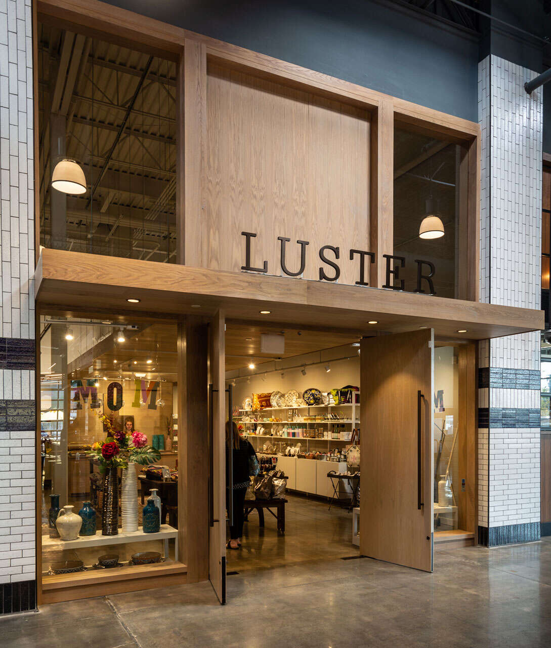 Storefront of Luster Boutique