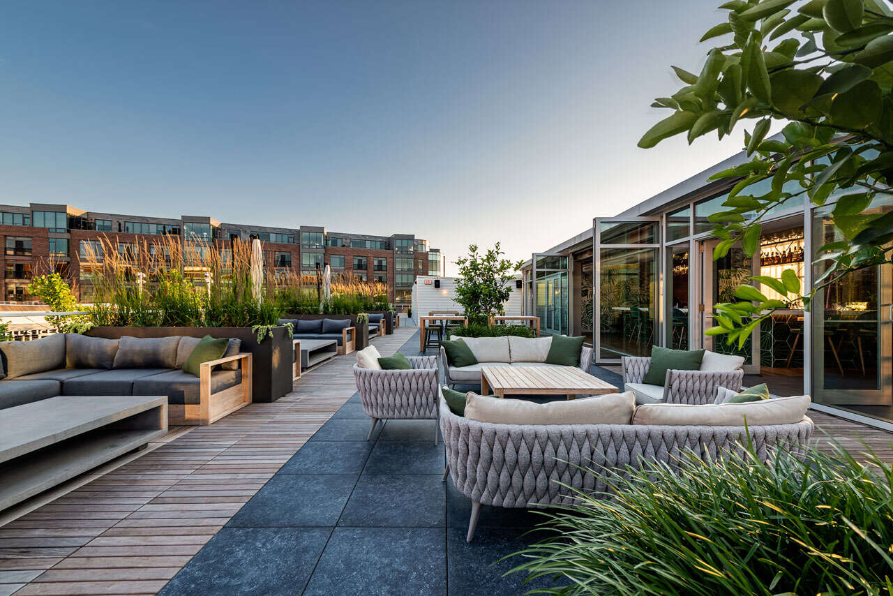 Photo of the outdoor patio at Garden City